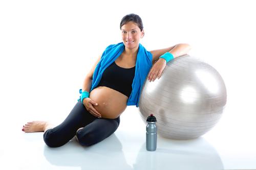 孕妇冬季运动有益健康